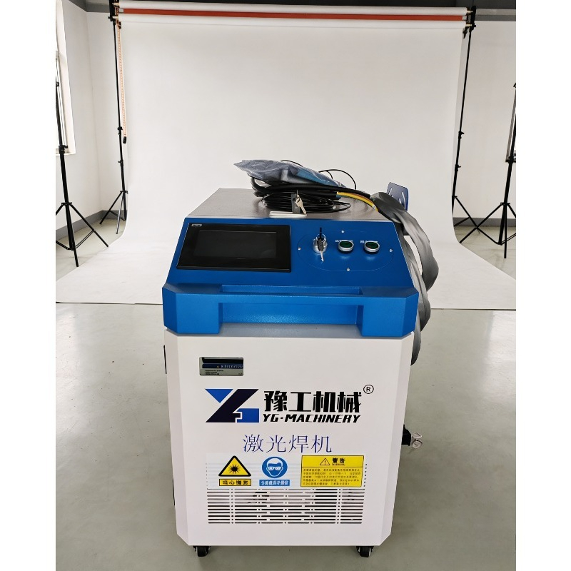Handheld Fiber Laser Cleaning  - Industrial Handheld Laser Welder 评论和价格